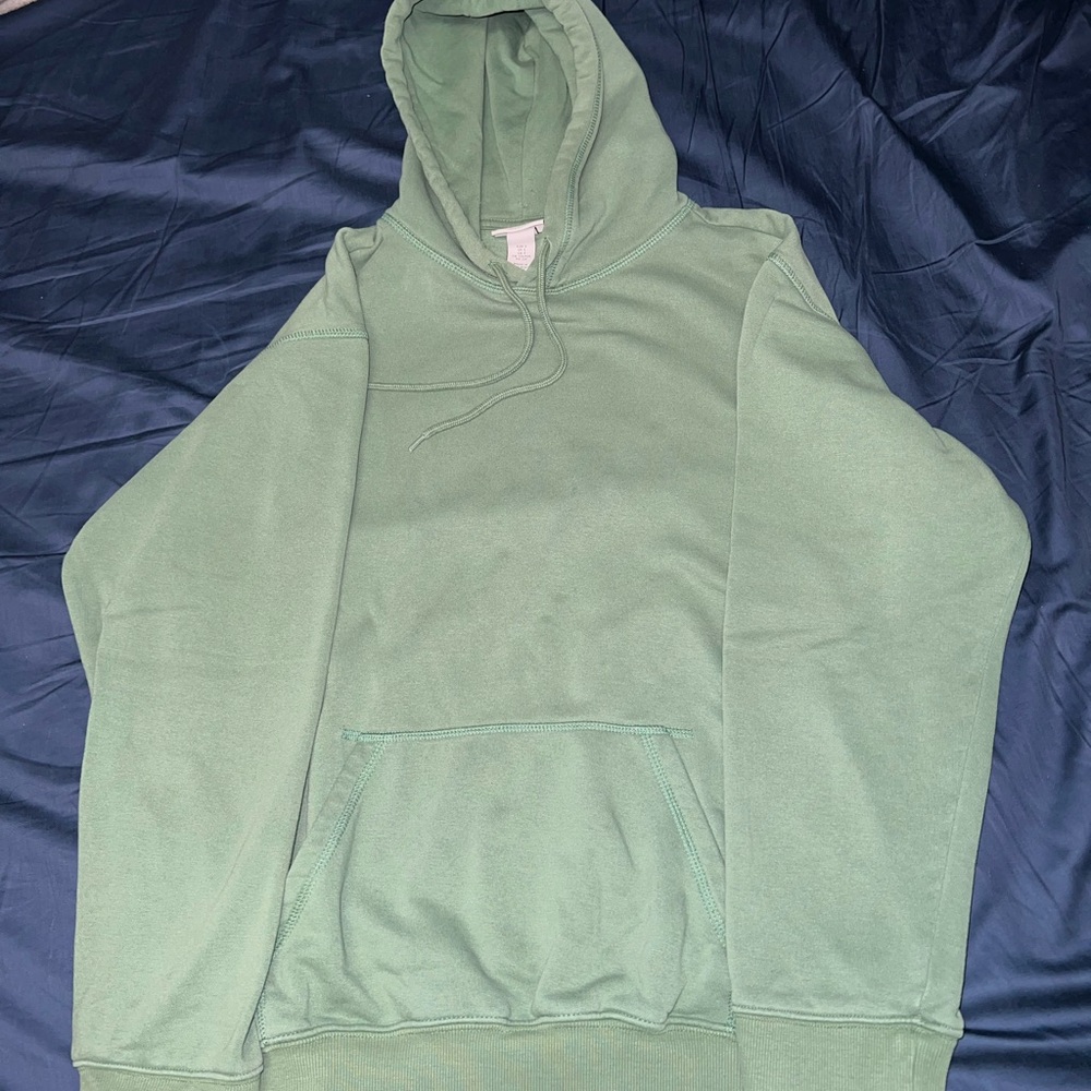 H&M Green Pullover Hoodie Sweatshirt